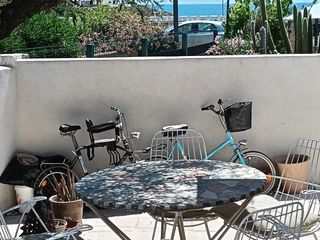 Chalet à Xirla 34. Vivir en un chalet junto al mar
