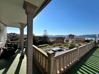 Casa en Camiño da raposa 9. Casa unifamiliar en bouzas con vistas a la ría