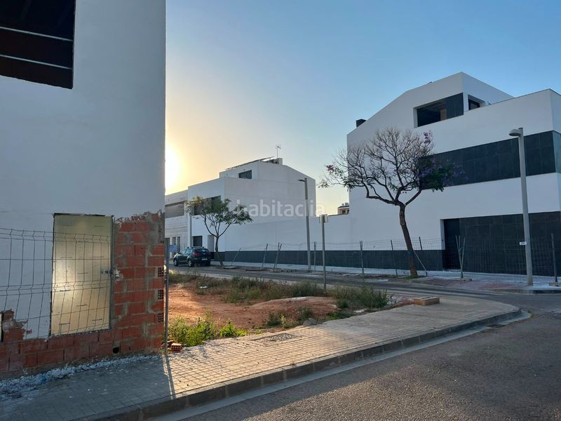 Foto f79d9a03-986b-444b-9ac8-38aec2dfb9f4. Terreno residencial en avinguda de la generalitat 64 parcela esquinera de 165 metros en la zona de la bega, en Silla