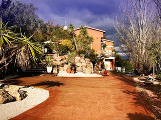 Chalet in Via augusta 74. ¡vivir de vacaciones a 20 min de barcelona!