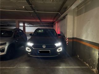 Affitto Posto auto in President tarradellas 46. Alquiler parking coche