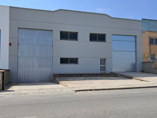 Lloguer Nau industrial a C/artesans 61. Nave en alquiler pol.industrial valls