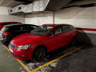 Lloguer Aparcament cotxe a Can bruixa  38. Parking les corts