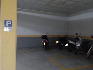 Affitto Posto moto in Carrer d’en perot rocaguinarda 21. Plaça moto