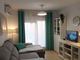 Miete Appartement in Paseo de la isla  4. Apartamento en alquiler de temporada de septiembre a junio en co