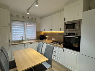 Appartamento in Alto real 4. Inversión estratégica en gijón: piso reformado con gran potencia