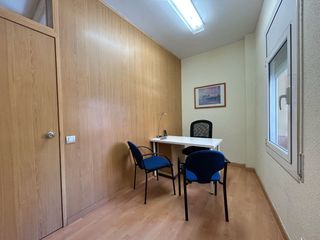 Miete Büro in Nil fabra 34. Despachos privados premium en plaza lesseps | solo 2 espacios di
