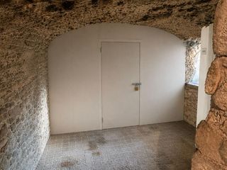 Lloguer Local Comercial a Pujada de sant feliu  19. Traster de 10 m² al barri vell de girona