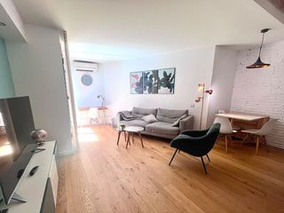Pis a Del devant del portal nou 2. Piso en venta en ciutat vella.