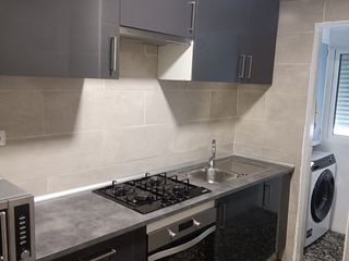 Piso en Antonio de trueba 16. Piso en venta en carolinas bajas alicante