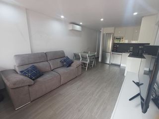 Appartamento in Carrer de llevant 25. Piso reformado de 3 habitaciones con piscina, trastero y parking