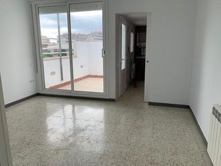 Pis a Miquel servet 10. Piso ideal inversores