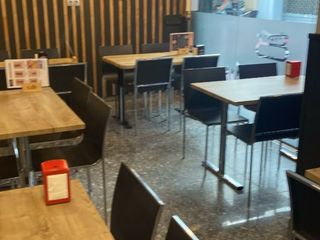 Local Comercial a Sant josep 53. Segueix el negoci