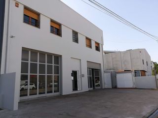 Miete Geschäftsraum in Carrer llevant 40. Nave industrial en alquiler vilamalla (girona)