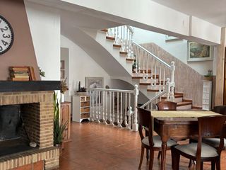 Maison jumelée à Carrer del molí de guasc 1. Chalet en l´espluga de francoli