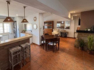 Maison jumelée à Carrer del molí de guasc 0. Chalet en l´espluga de francoli