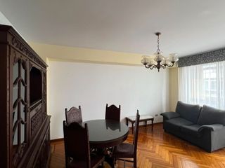 Location Appartement à Calle conde de torrecedeira 76. Piso para estudiantes durante el periodo lectivo.