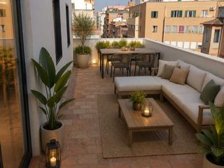 Ático en Carrer de lluís martí 87. Atico totalmente reformado con terraza