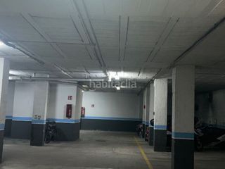 Miete Autoparkplatz in Carrer costa brava 38. Parking para coche pequeño