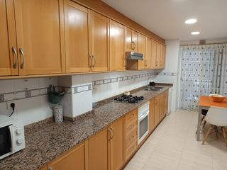 Affitto Appartamento in Carrer veterinari josé corella 22. Alquiler residencial de piso en calle veterinari josep corella,