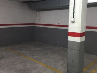 Lloguer Aparcament cotxe a Passatge de santa fe 4. Parking en alquiler
