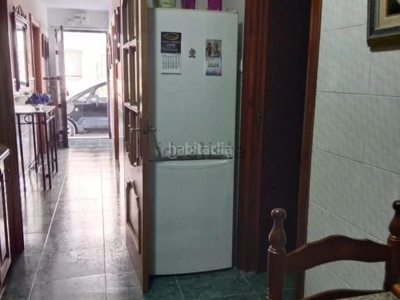 Foto ffa5aa8c-ef0a-41ee-bd79-2236306094e7. Casa a calle cazorla 1 a Úbeda