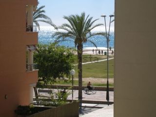 Piso en D.antoni almazor 6. Piso con licencia turistica vacacional segur de calafell playa p