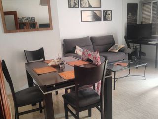 Flat in Av. antoni gaudí  11. Piso para entrar a vivir cerca de todos los servicios