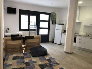 Estudi a Carrer del pla de fornells 58. Estudio en les roquetes
