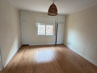Lloguer Pis a Carrer de l'abat oliba 8. Piso centrico