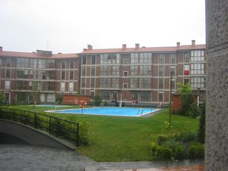 Lloguer Pis a Calle la merced 23. Alquiler larga estancia badames piso seminuevo