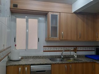 Piso en Avenida miraflores 16. Para entrar a vivir