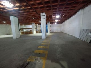 Lloguer Nau industrial a Tomás redondo  2. Nave al lado de iffma