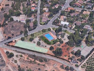 Terreny residencial a Calle b 1. Parcela urbana de 1.996 m² con potencial para el desarrollo de t