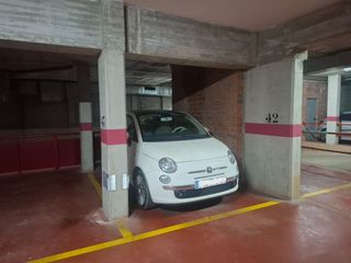 Aparcament cotxe a Frederic mompou 27. Oportunidad plaza parking en frederic mompou