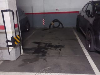 Miete Autoparkplatz in Carrer de sant roc 20. Alquiler plaza de parking zona can pantiquet