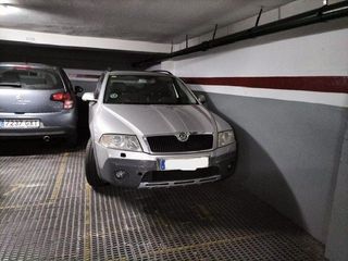 Aparcament cotxe a Rocafort  34. Venta dos plazas parking juntas