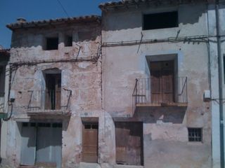 Terreny residencial a Calle milagro de calanda 8. Vendemos nuestro sueño