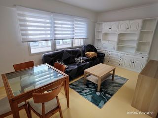 Rent Flat in Río porto 19. Piso reformado 4 habitaciones 2 baños