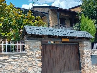 Casa a Calle del agua 10. Casa rural al lado de villa franca del bierzo[otero de villadeca