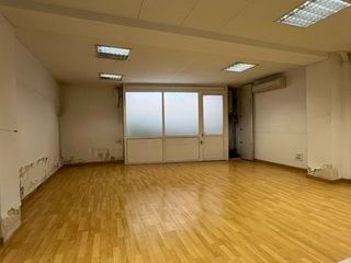 Local Comercial a Ferran valls i taberner  4. Oficina en zona privilegiada