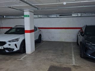Parking coche en Miralta 23. Parking sector santfeliu