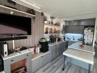 Piso en Av. de francesc macià 78. Piso 6ª planta con ascensor, 2 suites y 3 baños – eix macià”