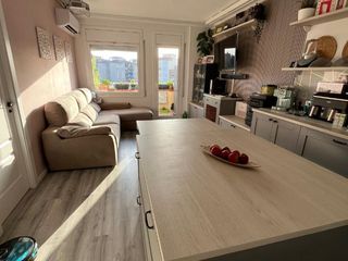 Piso en Av. de francesc macià 78. Piso en venta en avenida francesc macià