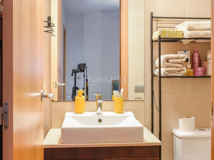 Foto 6a106fba-a0e6-4031-bd59-a3e11537bdeb. Flat in doctor torras i bages 122 in Segle XX Terrassa