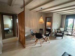 Miete Appartement in Passeig de la torre 15. Apartamento reformado con terraza y vistas al mar a 100 m de la