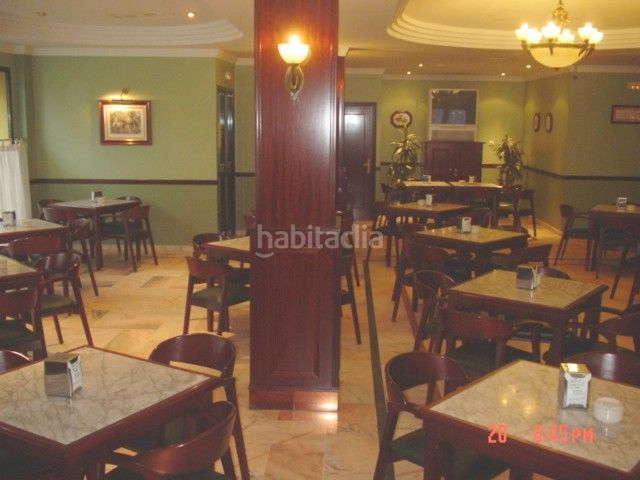 Foto b2846f06-8358-4969-b53f-fdab21f221f3. Casa adossada a calle velázquez 11 a Algaba (La)