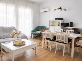 Pis a Carrer del riu 40. Dúplex con terraza en la vila de martorell | 3 habitaciones | as