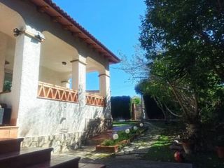 Xalet a Ramon marti alsina 5. Casa a 4 vientos con piscina en el vendrell