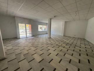 Lloguer Local Comercial a Avenida paco cosentino  4. Local comercial